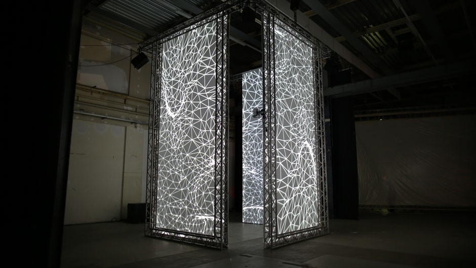 Audiovisual Installation by Joanie Lemercier_2