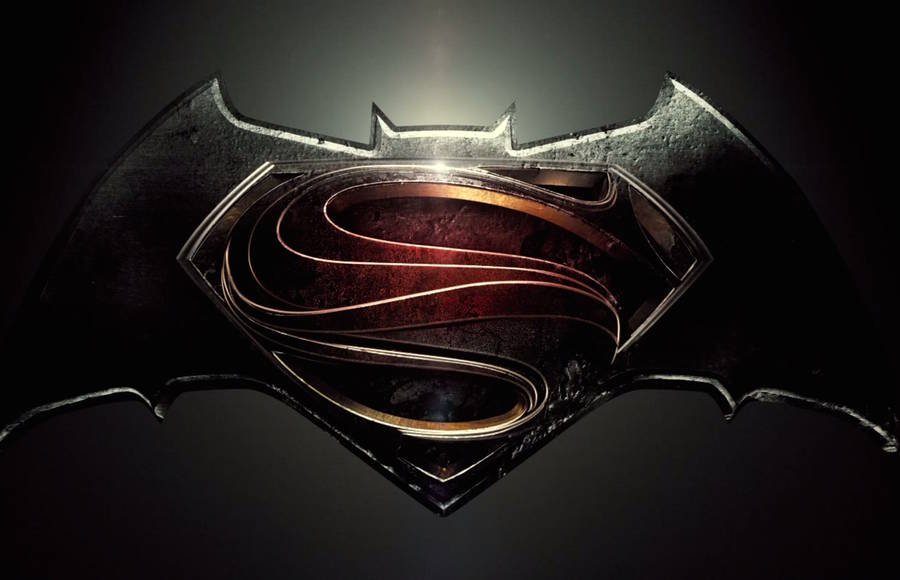 Batman V Superman – Official Trailer