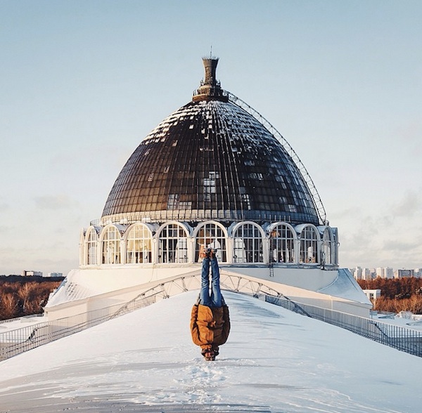 Hands Free Headstands In Beautiful Places_2