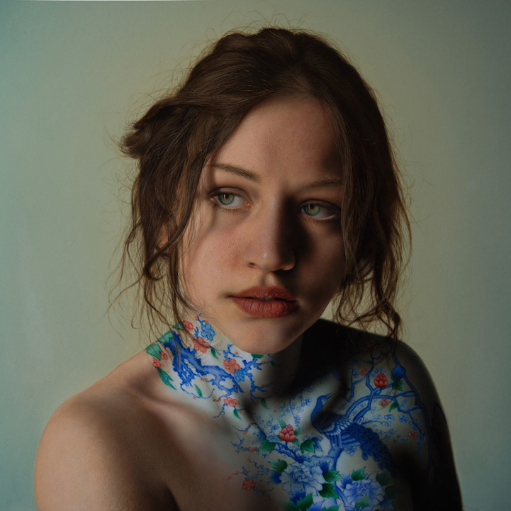Hyperrealistic Paintings With a Surreal Twist_2