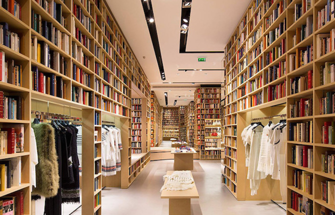 50 000 Books at the Sonia Rykiel Store in Paris