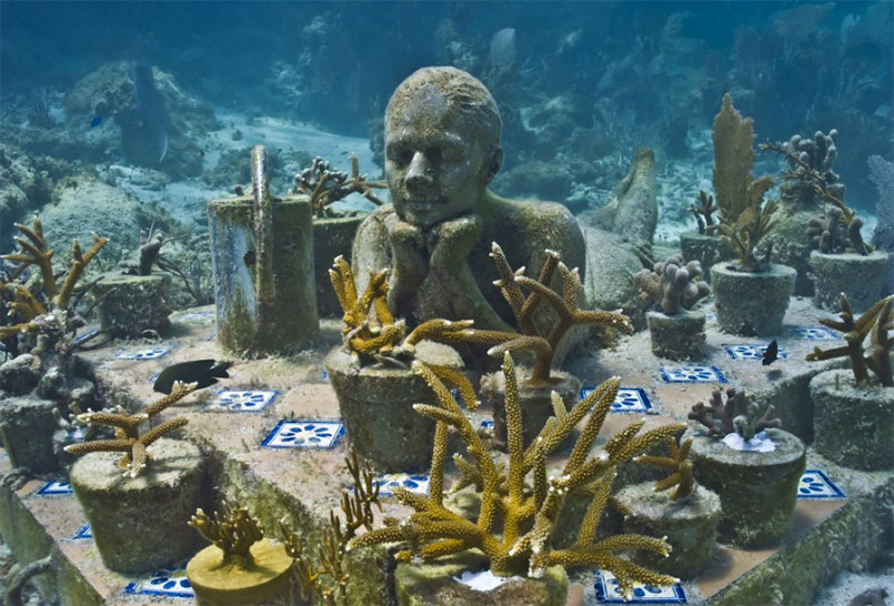 The Underwater Museum of Jason DeCaires Taylor-11