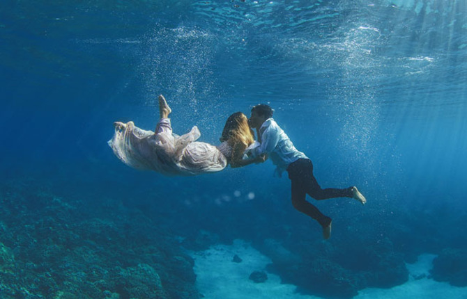 The Underwater Wedding Portraits