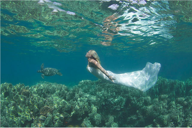 The Underwater Wedding Portraits_11