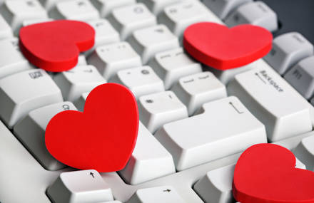 Tips to Write Impressive Profile for Dating Sites