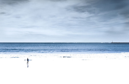 Carine Magescas’ “The Surge” exhibition portraits some of most iconic surf beaches in America