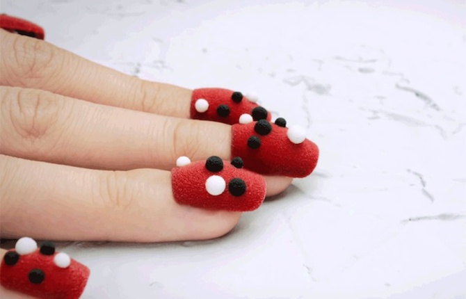 3D Printed Nail Art in Stop Motion