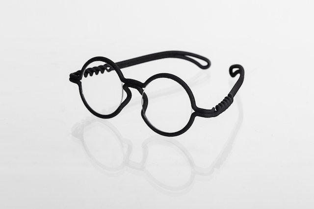 MONO-Eyewear-3D-Printed-to-fit-Your-Face-8a