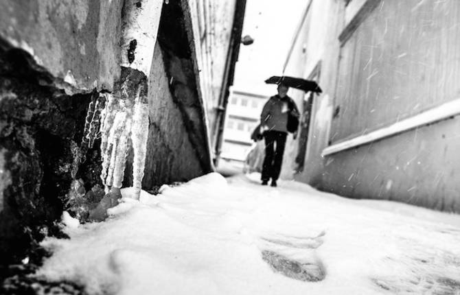 10 Years Photographing Norvegian Single Alleway