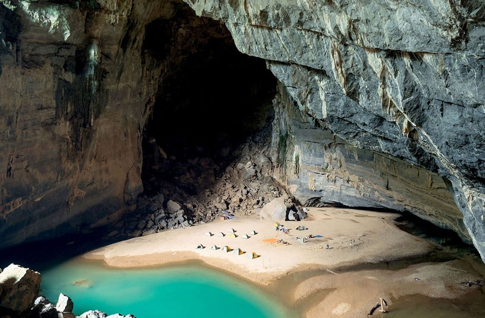 beachcave-1