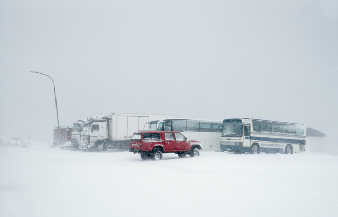 Instants of Icelandic Winter