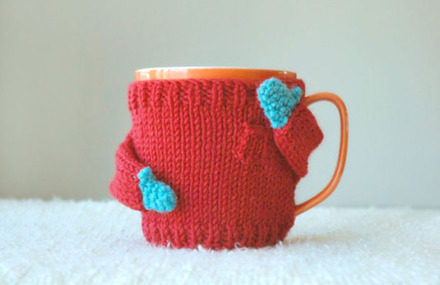 Adorable Knits Sweaters for Your Coffee Mugs