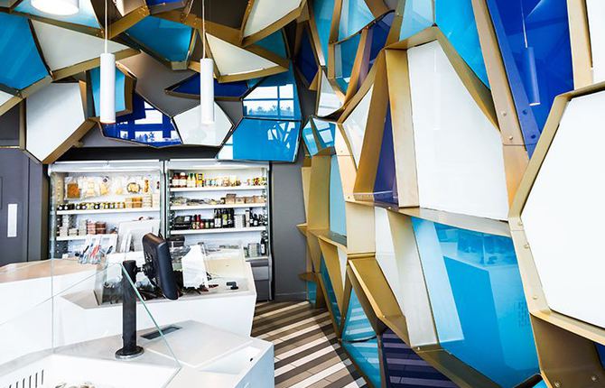 Visual Fishmonger Interior Design in Montreal