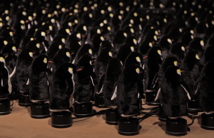 Interactive Mirror Built from 450 Rotating Penguins