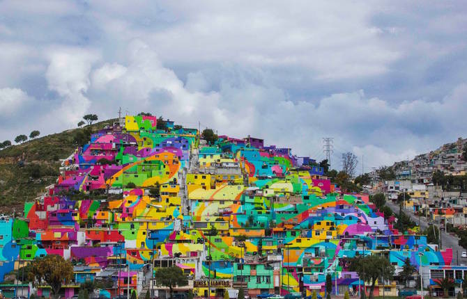 Gigantic Street Art Painting on 200 Houses in Mexico