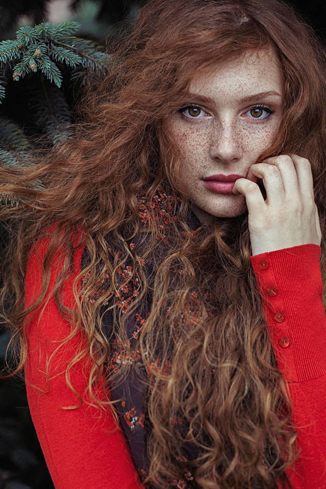 Portraits of Redhead Women – Fubiz Media