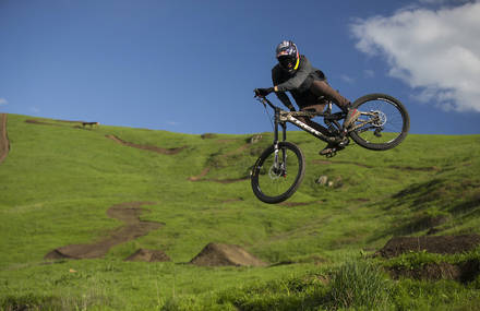 Amazing Mountain Bike Freeride