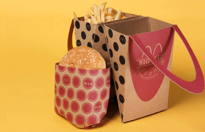 Redesign McDonald Takeaway Bag for Big Mac