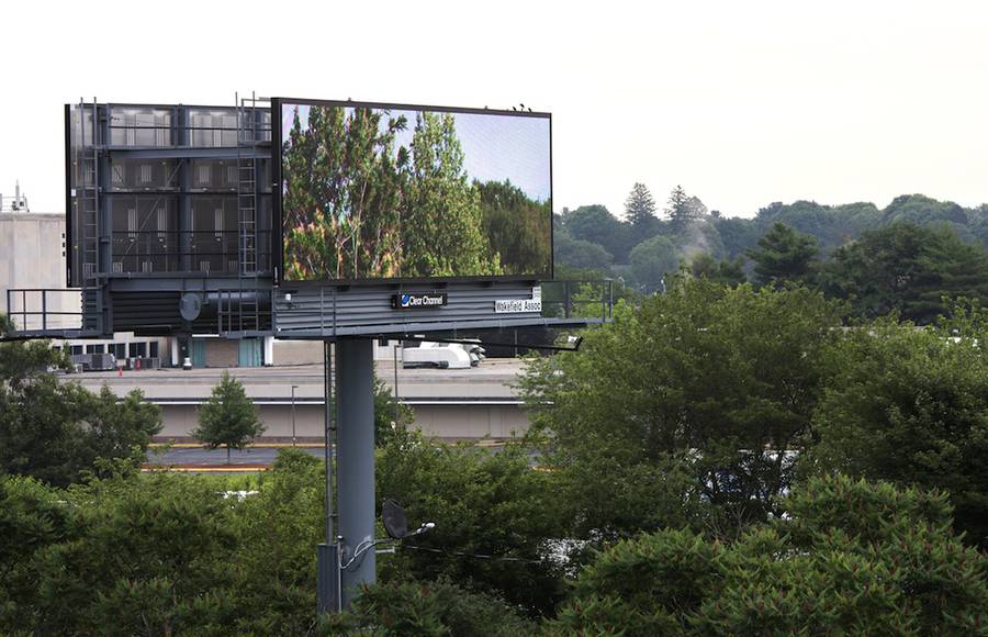 Art Billboards Instead of Ads