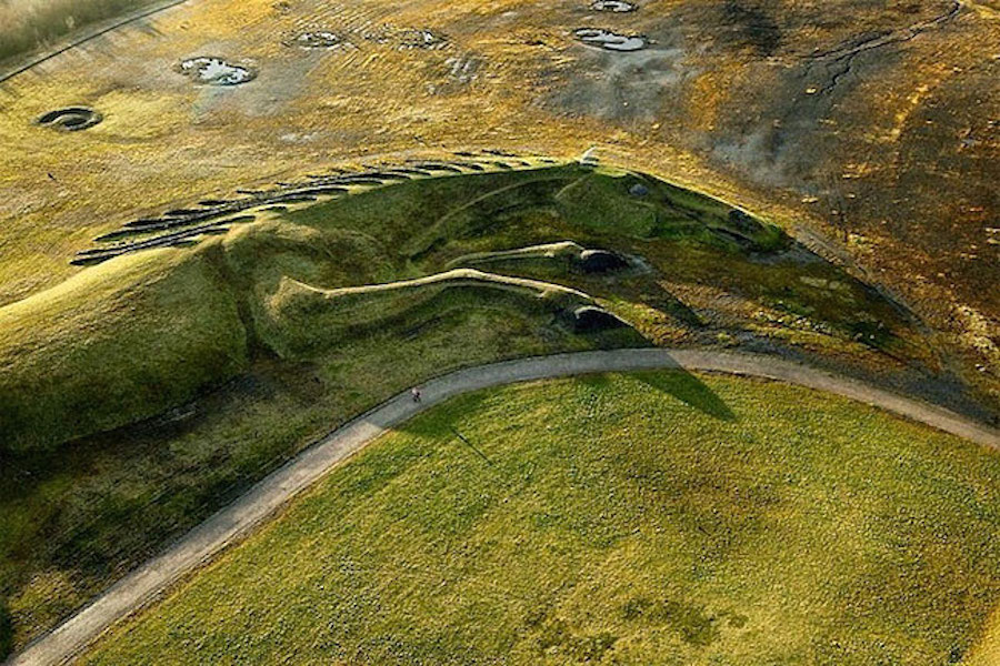 horseearthsculpture-4
