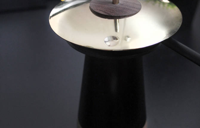 Rotating Plate Perfume Diffuser