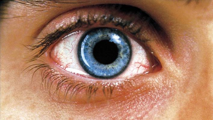 Close Ups and Sounds in Requiem For A Dream