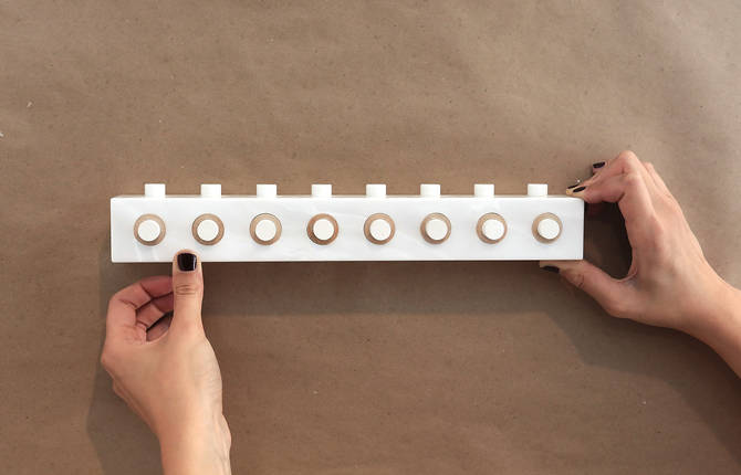 Hanger with Removable Hooks