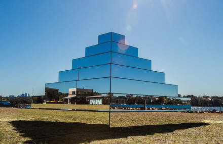 Mirrored Ziggurat to Connect The Earth and Sky