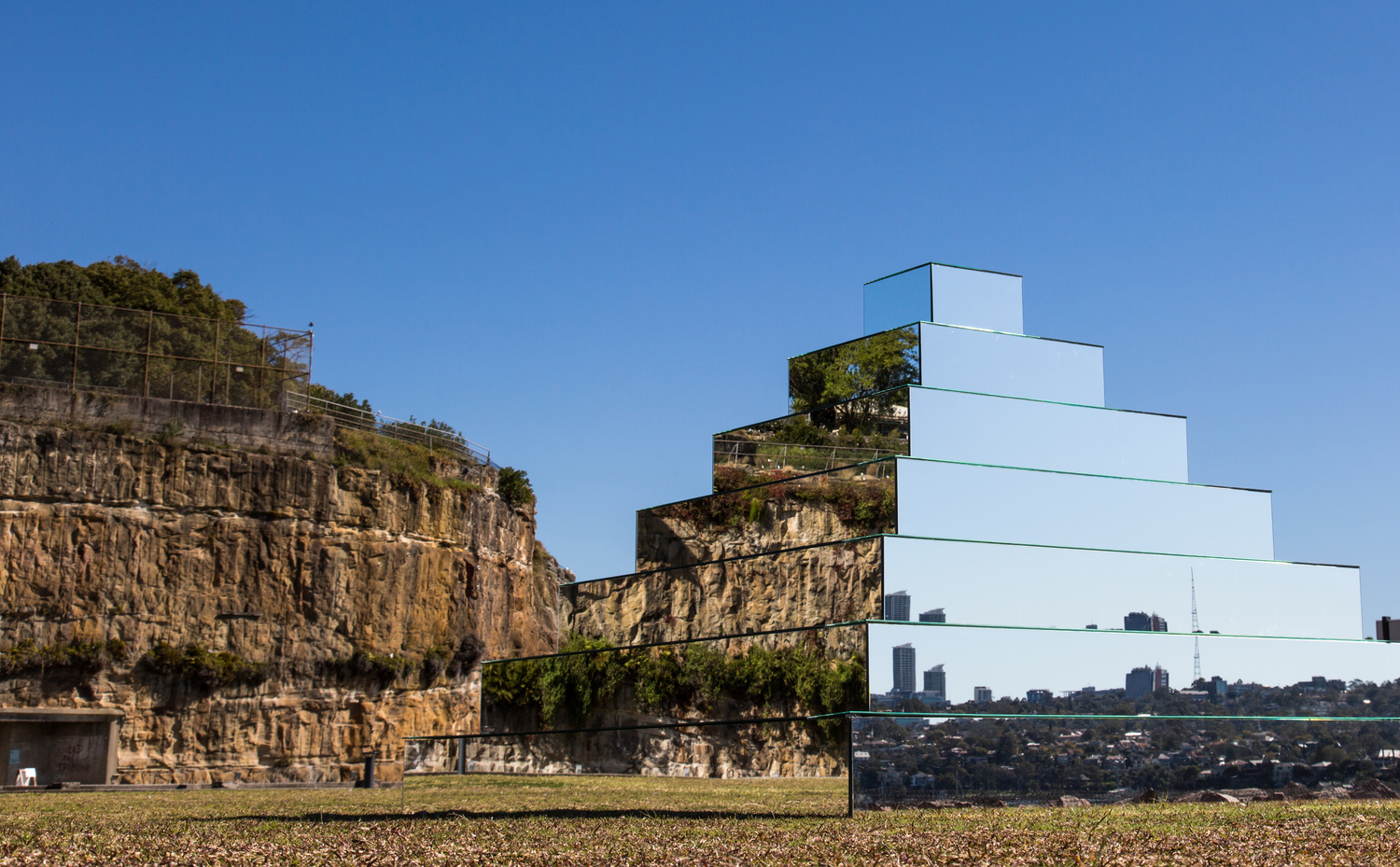 MirroredZiggurattoConnectTheEarthandSky4