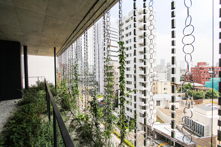 Vegetal Rain-Chains Facade Building in Japan7