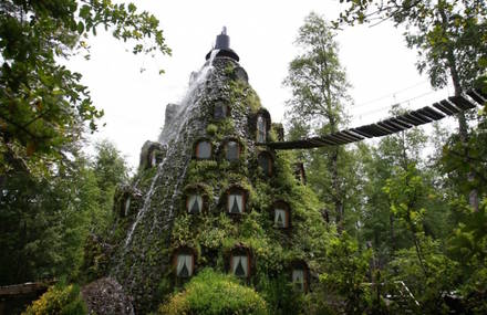 The Magic Mountain Lodge