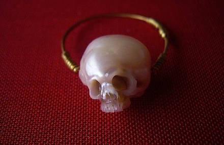 Skull Pearls Jewelry