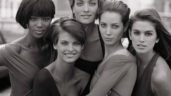 Peter Lindbergh Gathers 90’s Famous Models for a Revival Shooting