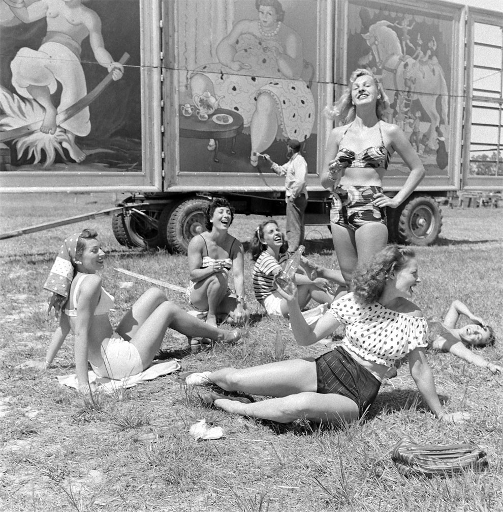 VintagePhotographsofCircusGirls2