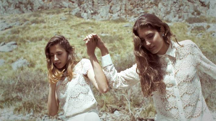 The Inevitable Separation of Calobra Twins