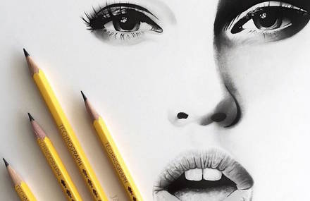 Monochromatic Hyperrealistic Drawings