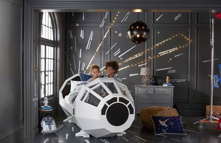 Star Wars Millenium Falcon Bed