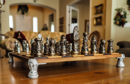 Throne of Kings Game of Chess