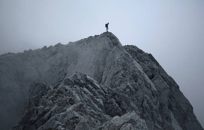 Walk the Ridge in French Alps