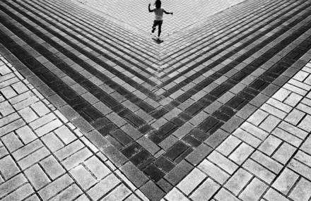 Disorientating Photography by Yusuke Sakai