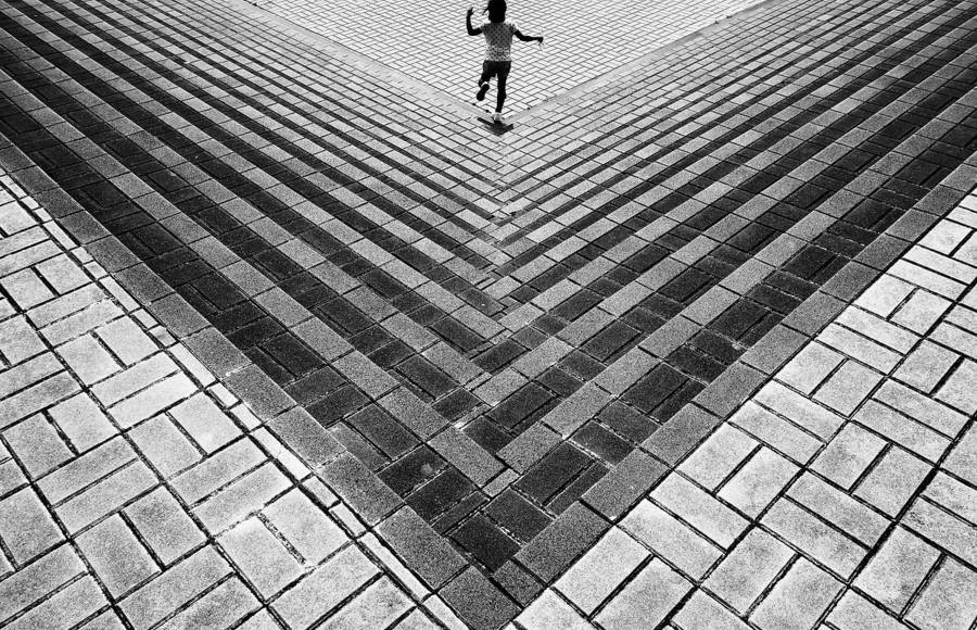 Disorientating Photography by Yusuke Sakai