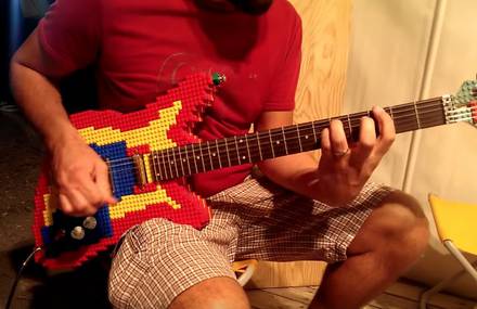 Guitar Handmade in Lego