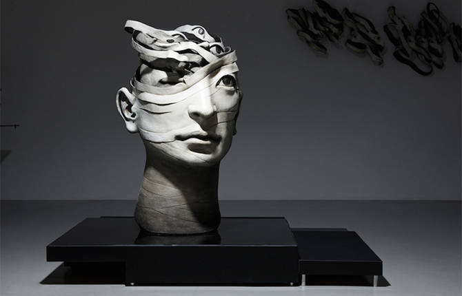 Unraveling Ceramic Sculptures Symbolizing Passing Time