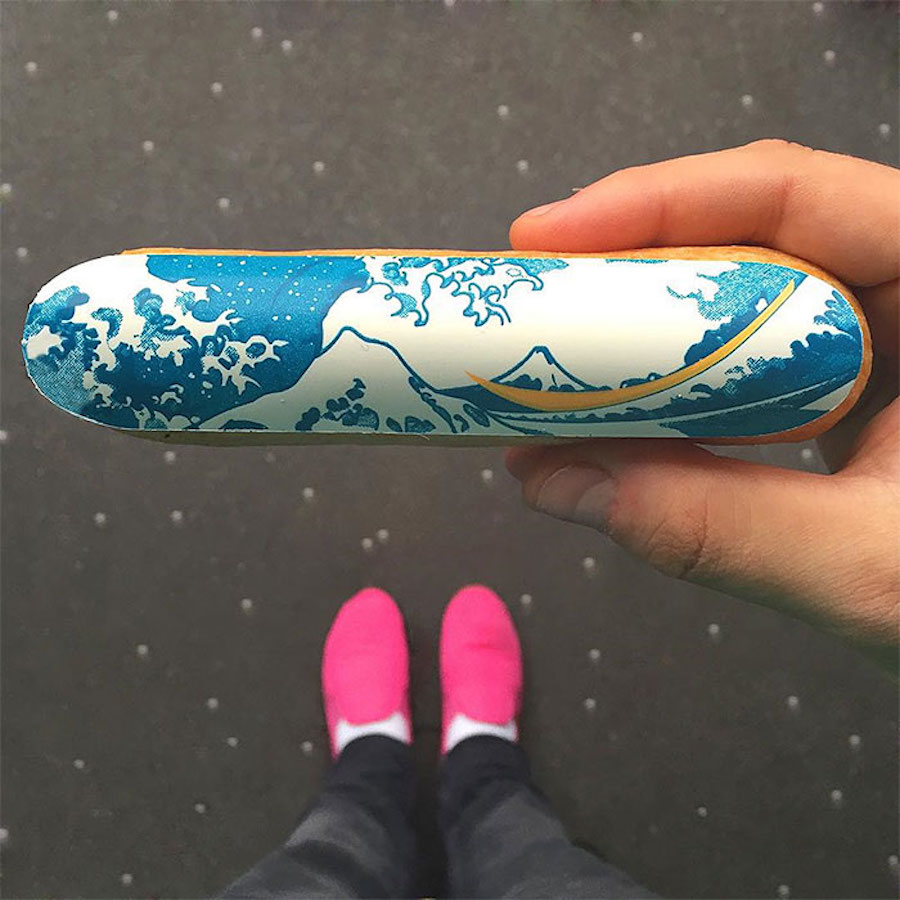 Hokusai Eclair By Fauchon