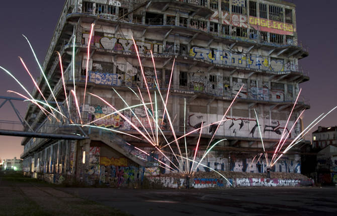 Light Painting Photography by Alexis Pichot