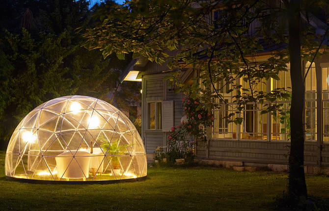 The Transparent Garden Igloo