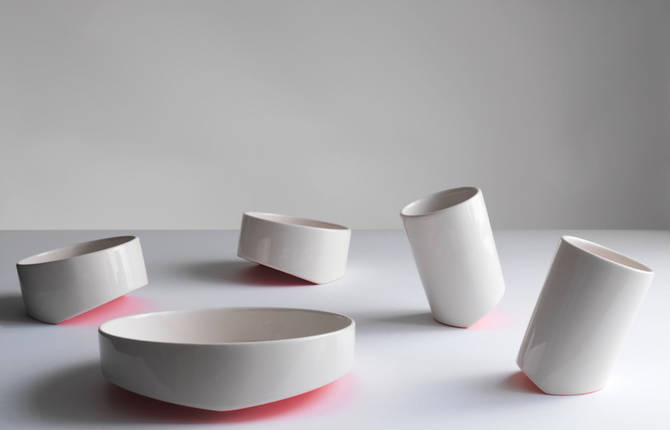 Inclined Recipients in Ceramic to Share Food