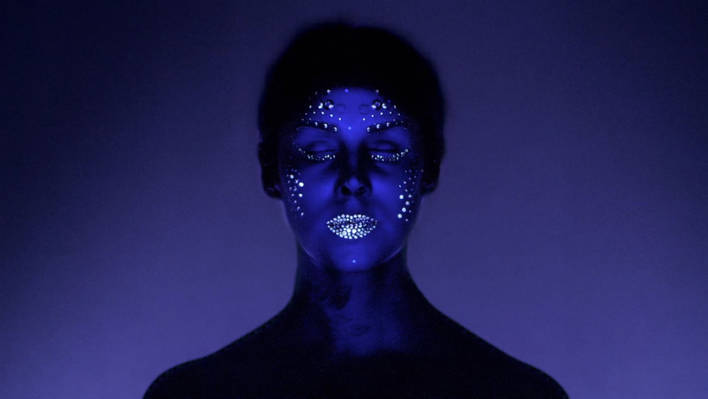 Live Face Projection Mapping