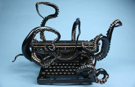 Octopus Writing Machine with Tentacles
