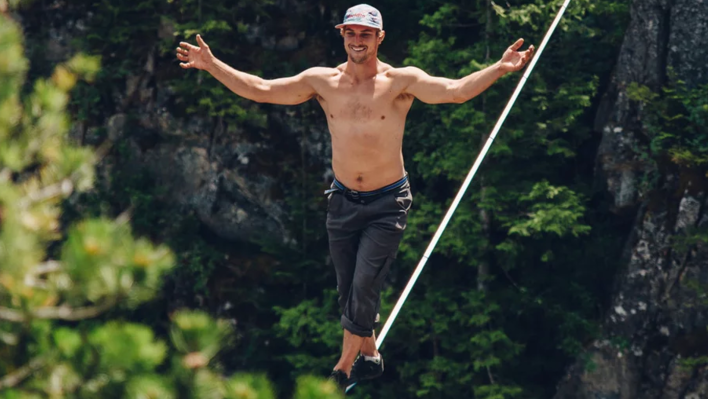 Teetering Over Vancouver : Feel the Nature